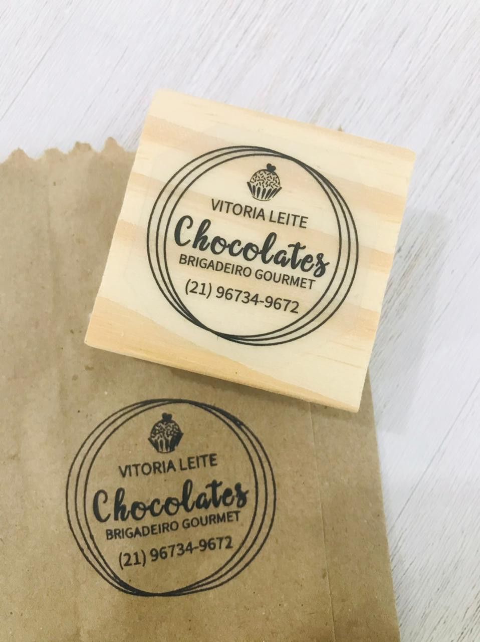 Timbre emprendedor 5cm con logo